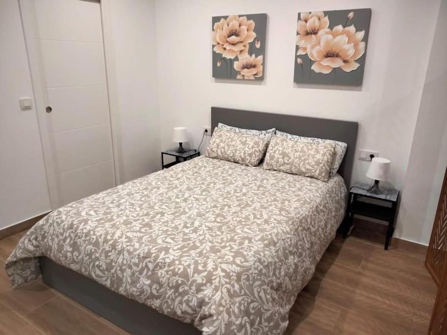 Loft Al-nasir Junto Al Casco Historico Apartment *